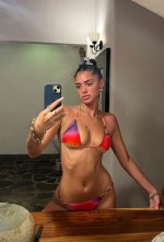 Luna Blaise Selfie-Bikini.jpg